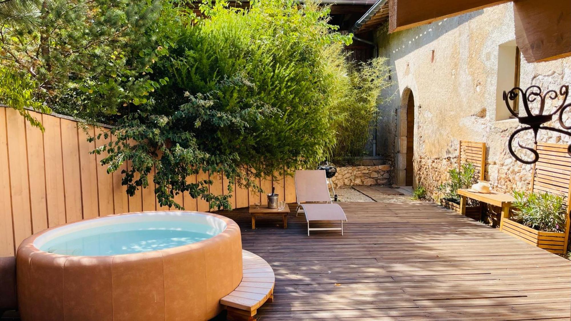 Domaine Le Castelet Bed & Breakfast Castres  Exterior photo