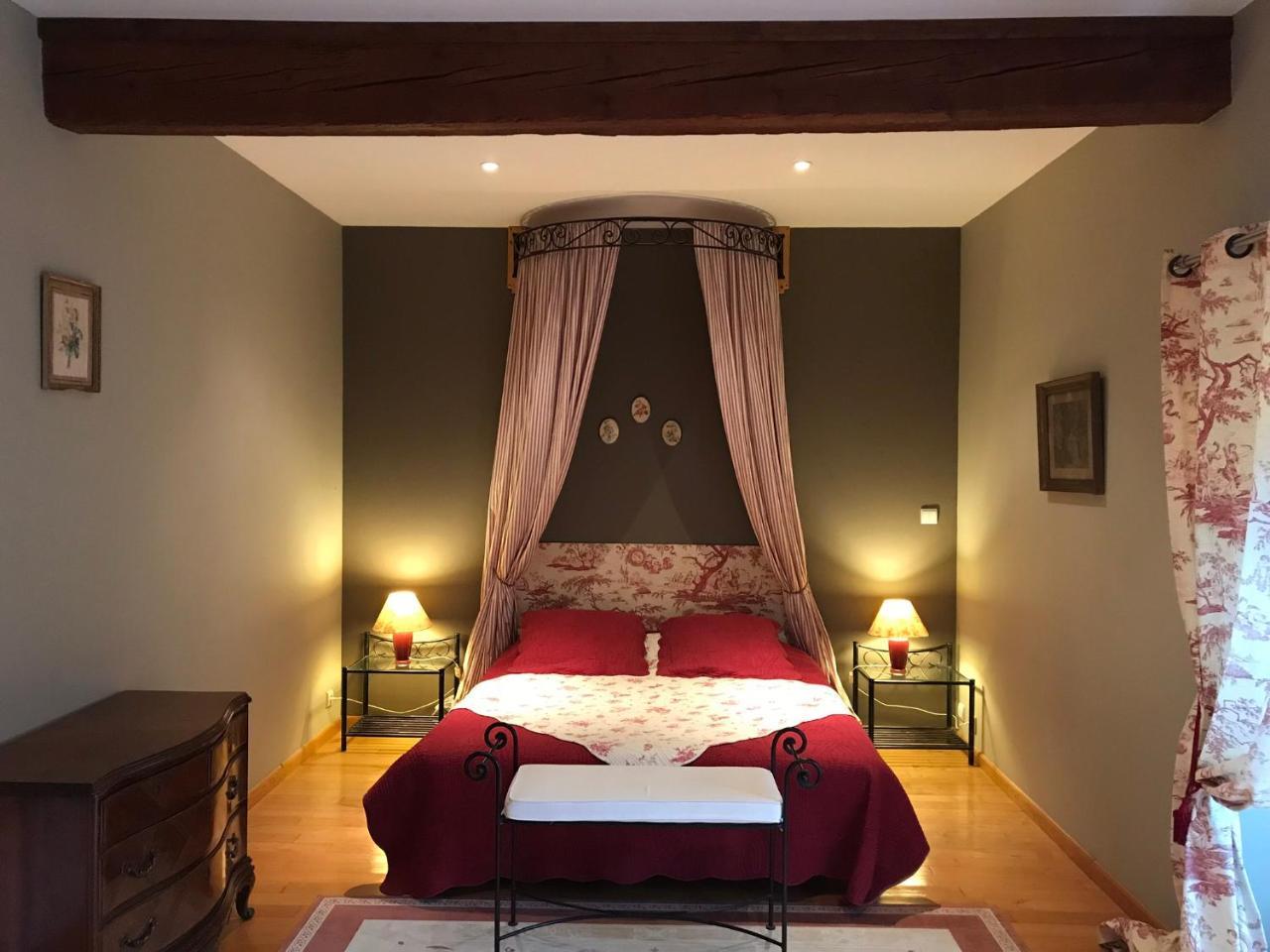 Domaine Le Castelet Bed & Breakfast Castres  Exterior photo